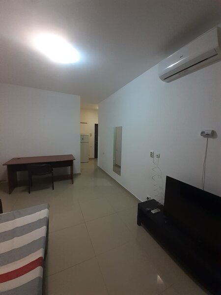 Militari Residence, Auchan,